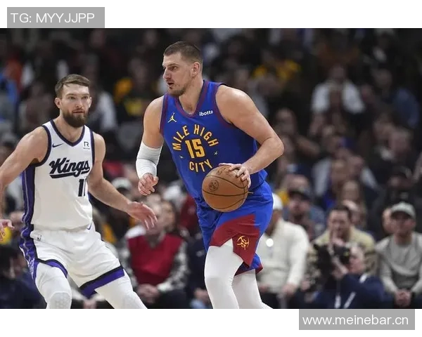 约基奇开季三连三双表现惊艳25分19板10助助球队强势开局