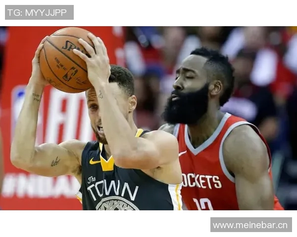 哈登谈赛季表现提升:每场比赛都在进步不断追求更好状态 哈登谈赛季表现提升:每场比赛都在进步不断追求更好状态