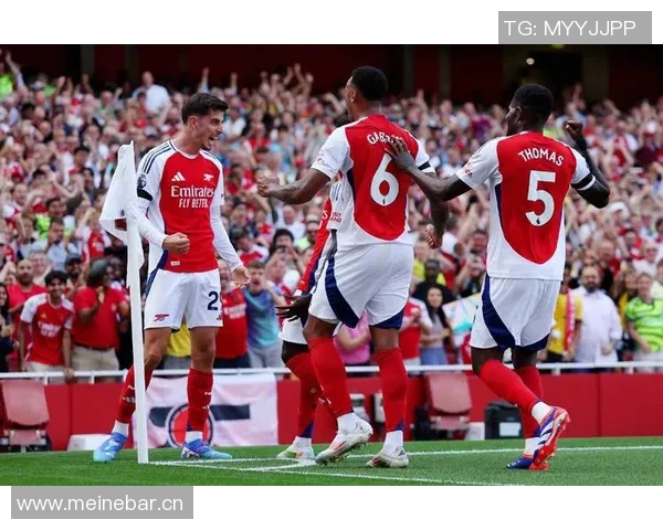 阿尔特塔回应内维尔言论称阿森纳争冠是我们的目标与期望 阿尔特塔回应内维尔言论称阿森纳争冠是我们的目标与期望