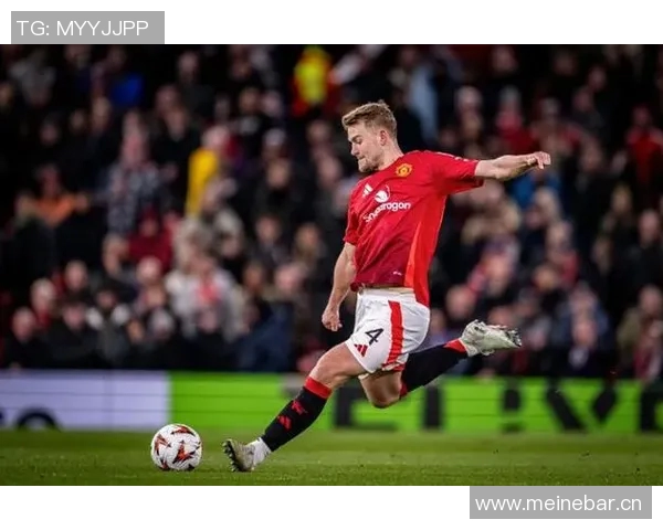 德里赫特专访：面对期待与质疑我坚信巅峰即将到来