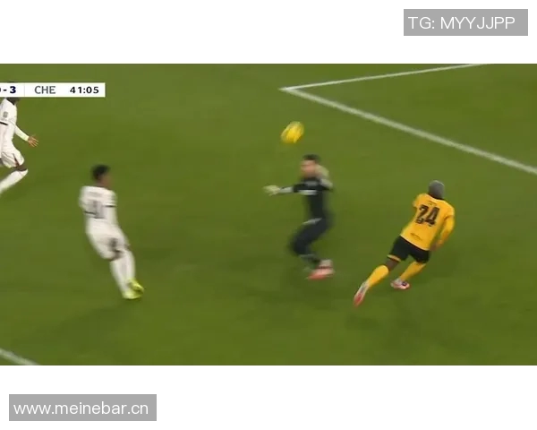 切尔西发布海报热身联赛杯对阵狼队德拉普独自亮相引关注 切尔西发布海报热身联赛杯对阵狼队德拉普独自亮相引关注