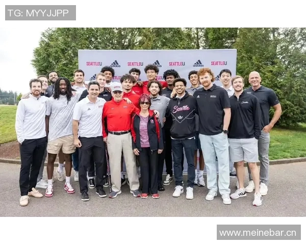 媒体人分析淡厚然在西雅图大学的表现与犯规控制问题 媒体人分析淡厚然在西雅图大学的表现与犯规控制问题