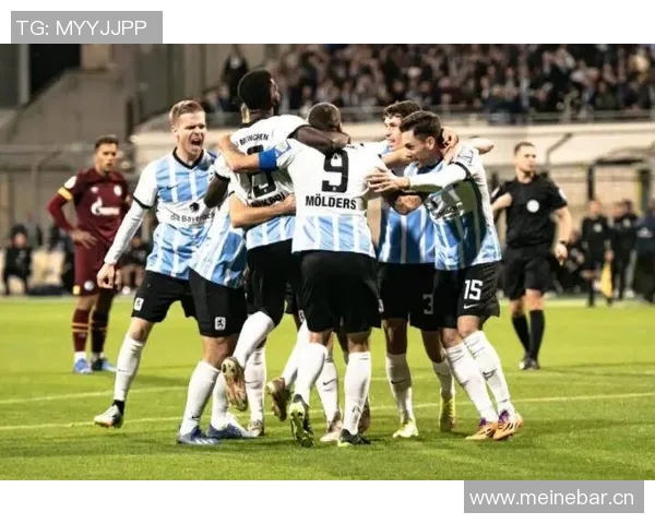 慕尼黑1860主席回应被拜仁球迷侮辱母亲事件表示不会上诉但感到愤怒