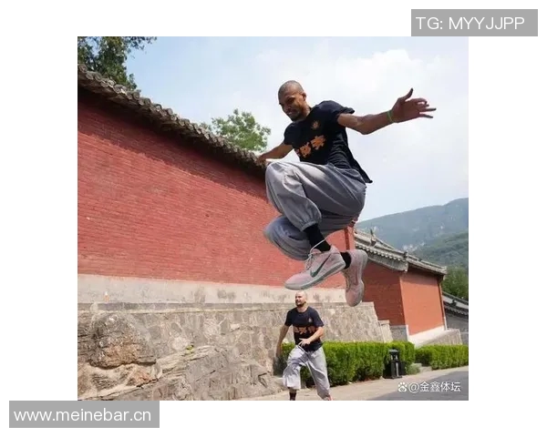 文班亚马夏季训练经历残酷增肌计划收获显著进步与成长