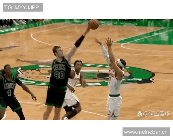 科内特替补出战14分钟完美表现6投全中砍下16分4篮板引发热议 科内特替补出战14分钟完美表现6投全中砍下16分4篮板引发热议