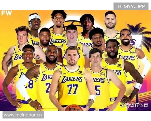 湖人训练营亮点频现替补阵容超越主力范德比尔特健康回归助力球队
