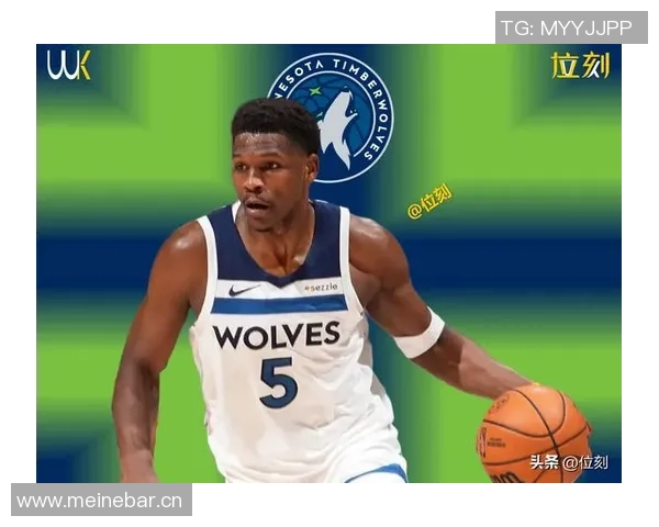 兰德尔表现平平全场10投仅4中贡献16分5篮板1助攻次节状态低迷未能得分