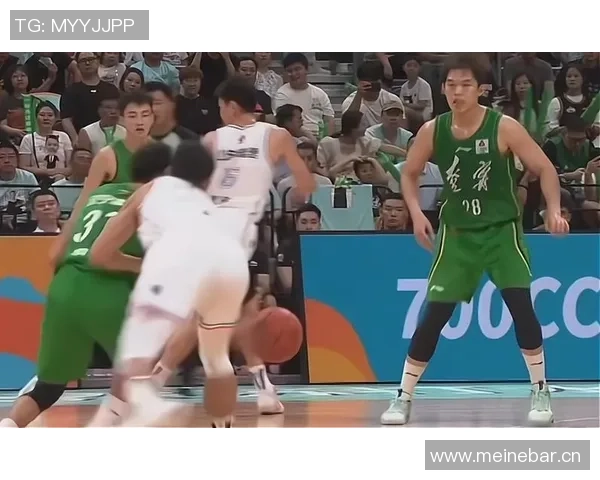 小鬼克尼佩尔次节狂砍14分4板助队追分半场数据亮眼表现引关注