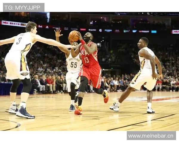 双塔组合强势出击火箭对决鹈鹕先发阵容解析 双塔组合强势出击火箭对决鹈鹕先发阵容解析